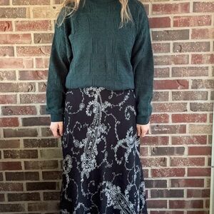 Hunter green sweater